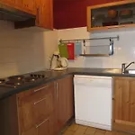 Ferme De Leuze Rustieke Nabij Durbuy, Eigen Laadpalen Bed & Breakfast 2*