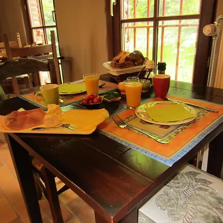 Ferme De Leuze Rustieke Nabij Durbuy, Eigen Laadpalen فندق مبيت وإفطار Somme-Leuze