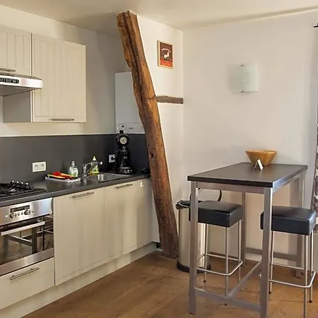 Ferme De Leuze Rustieke Nabij Durbuy, Eigen Laadpalen فندق مبيت وإفطار 2*