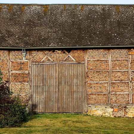 Ferme De Leuze Rustieke Nabij Durbuy, Eigen Laadpalen فندق مبيت وإفطار Somme-Leuze