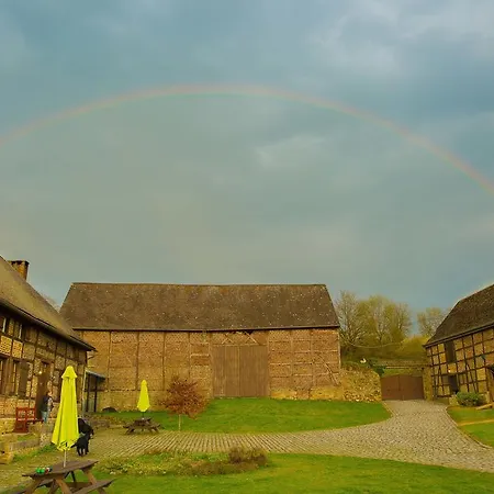 Ferme De Leuze Rustieke Nabij Durbuy, Eigen Laadpalen 索姆勒兹