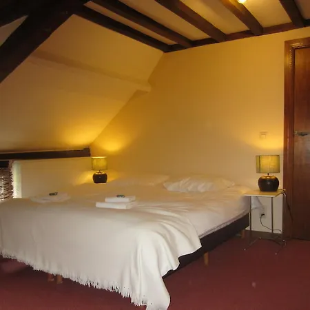 Ferme De Leuze Rustieke Nabij Durbuy, Eigen Laadpalen 2* 索姆勒兹