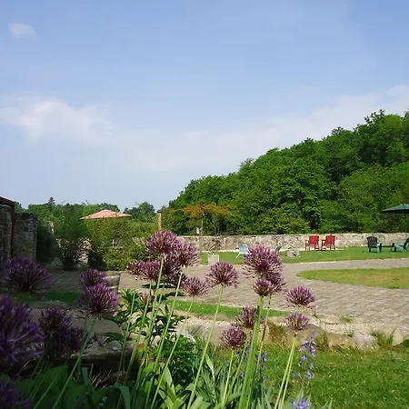 Ferme De Leuze Rustieke Nabij Durbuy, Eigen Laadpalen Panzió 2*